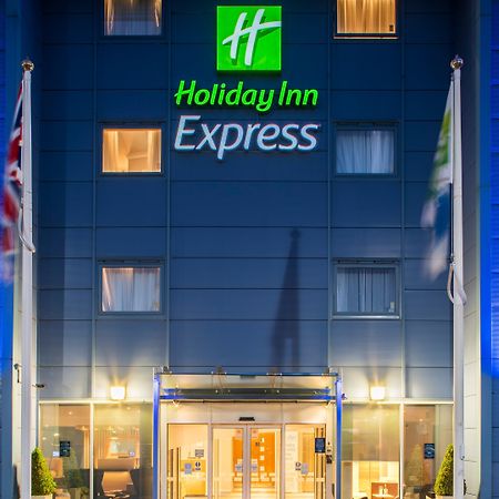 Holiday Inn Express Oxford Kassam Stadium, An Ihg Hotel Luaran gambar